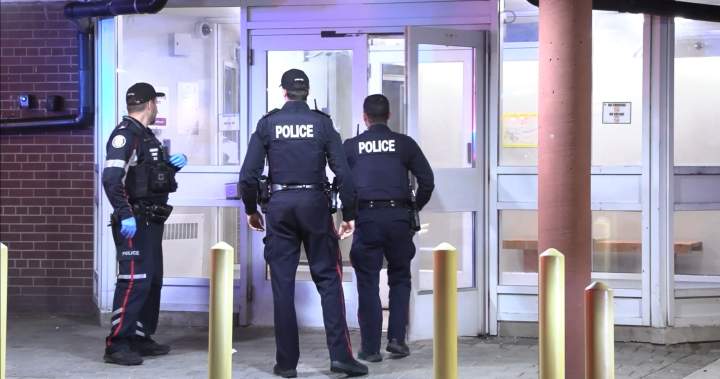 Man dead, another arrested after stabbing in Toronto-area neighbourhood