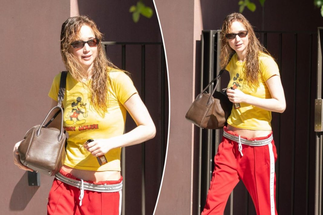 Jennifer Lawrence doesn’t leave home without this ‘divine’ $24 perfume oil