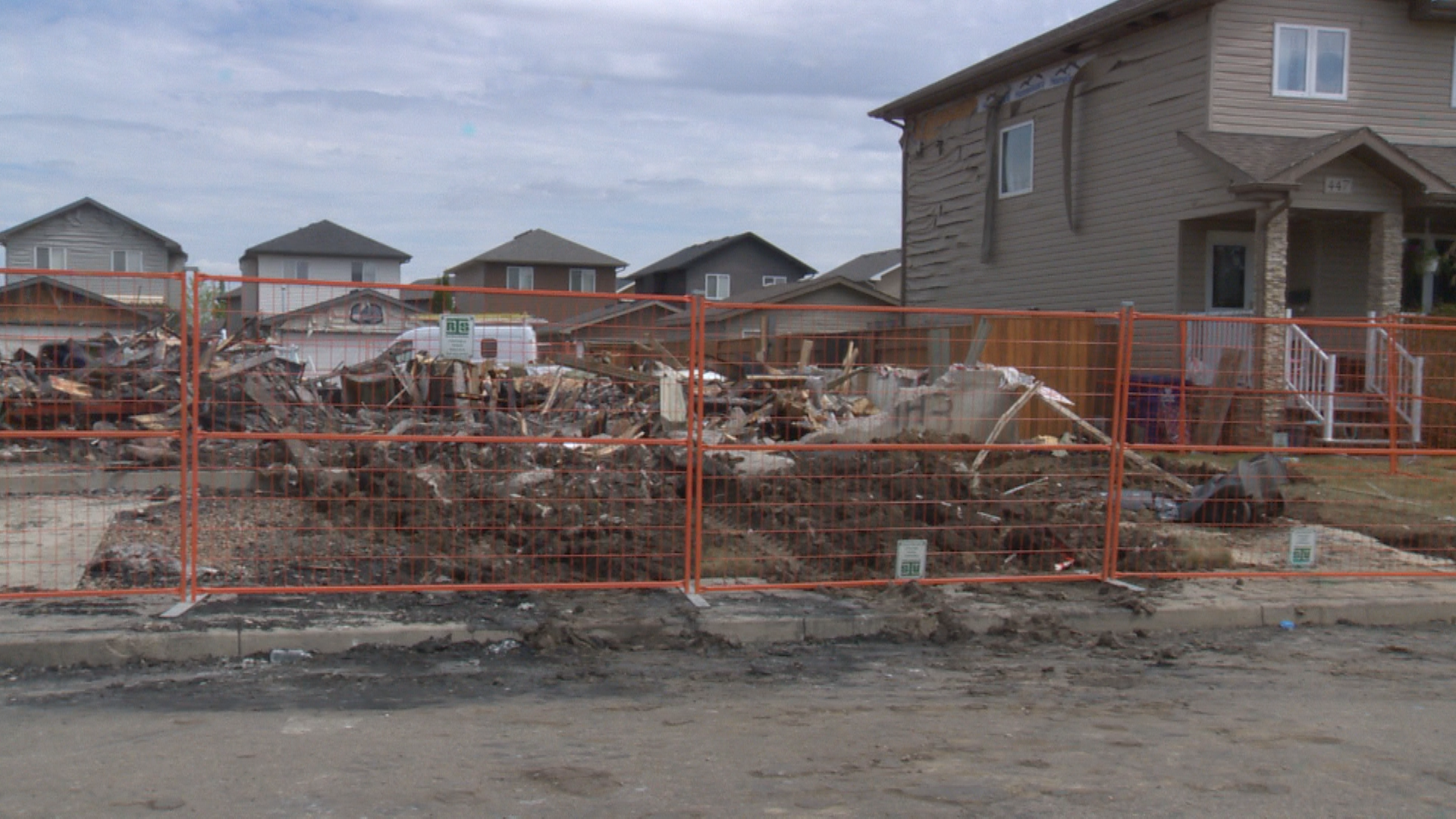 Geary Crescent residents survey damage following Friday blaze