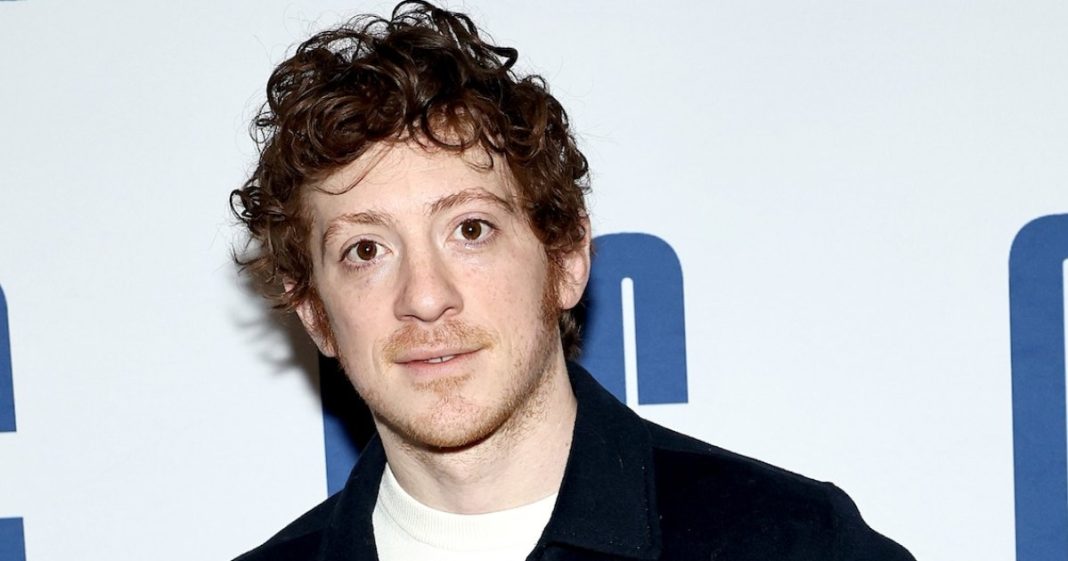 Ethan Slater Makes 1st Public Appearance Since Ariana Grande Split News