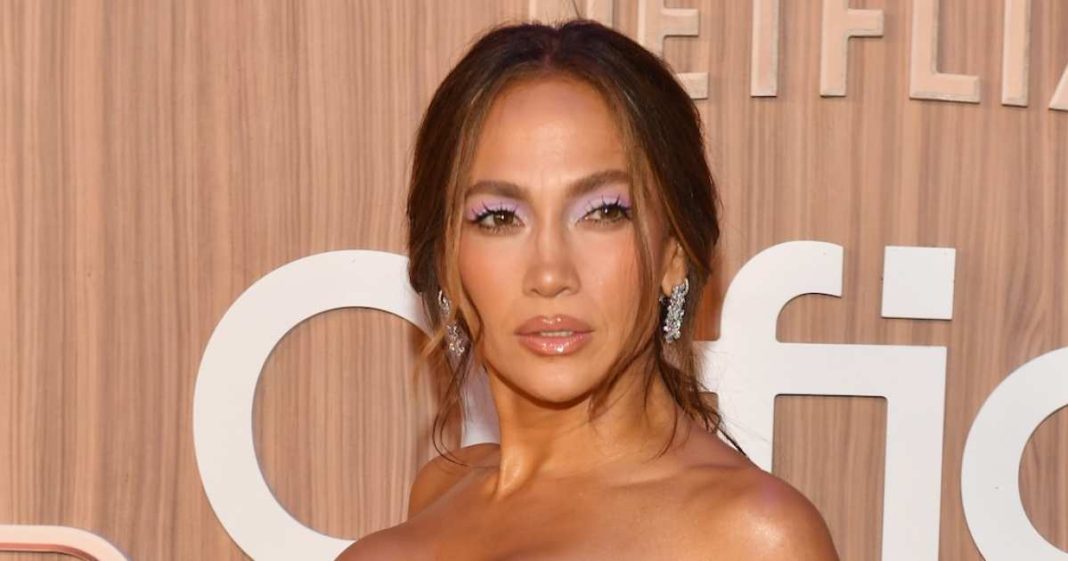 Jennifer Lopez Reveals Level of 'Effort' a Man Must Put Into Courting Her
