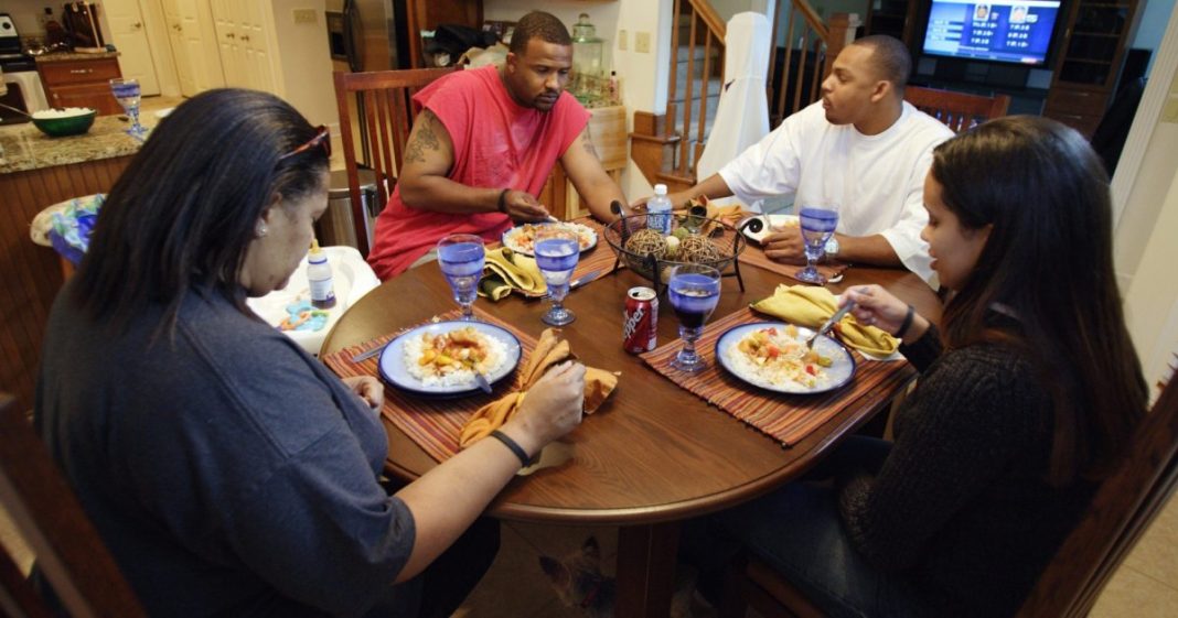 The Biggest Food Shifts Happening at Family Dinner Tables in 2026