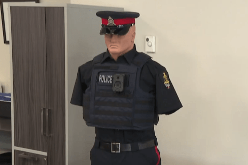 Lethbridge police equip officers with body cams as program to roll out in phases