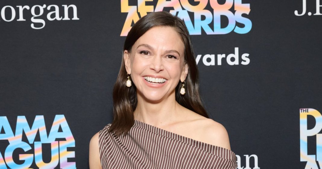 Sutton Foster's Timeless Dress Style Is So Flattering on Women Over 50